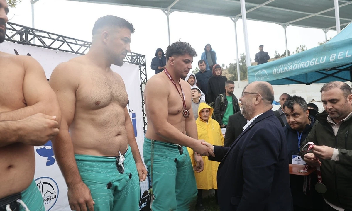 23. Geleneksel Derek&ouml;y Karakucak ve Şalvar G&uuml;reş Festivali İ&ccedil;in Geri Sayım Başladı
