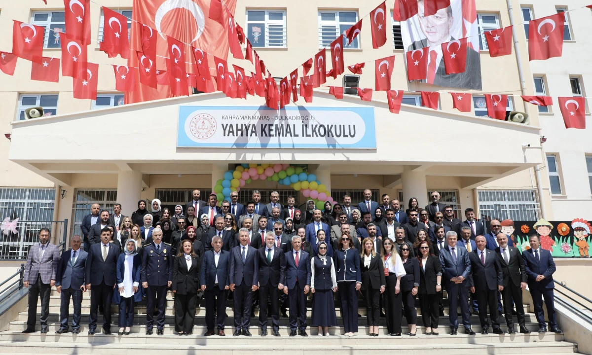 23 Nisan kutlamaları Kahramanmaraş&rsquo;ta h&uuml;z&uuml;n ve coşkuyu bir araya getirdi