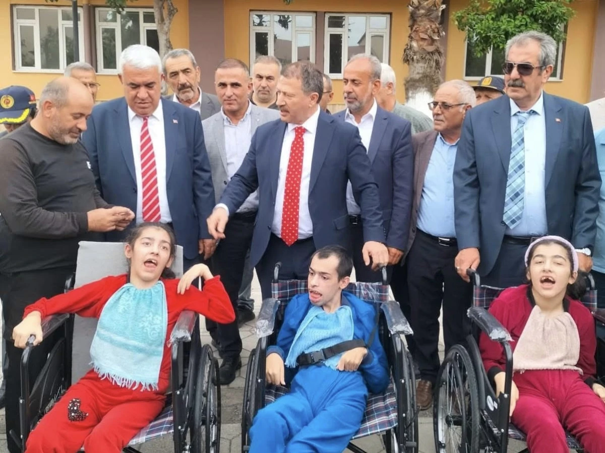 50 Aileye Umut Oldular: Esnaf Teşkilatlarından Anlamlı Tekerlekli Sandalye Desteği
