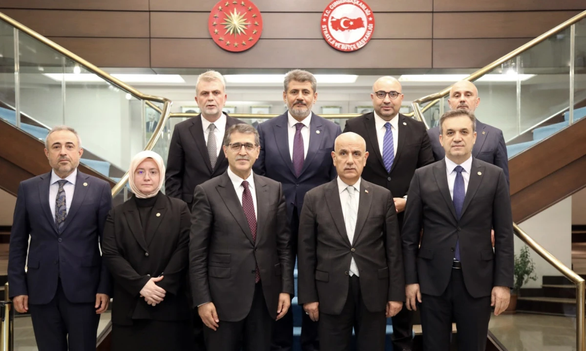AK Parti Kahramanmaraş Heyetinden Ankara&rsquo;da &Ouml;nemli Temaslar