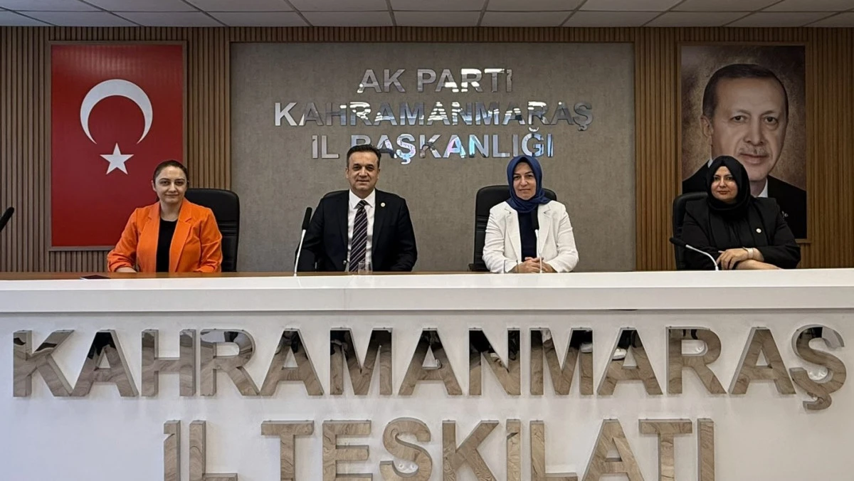 AK Parti Kahramanmaraş İl Kadın Kolları yeni dönem hedeflerini masaya yatırdı