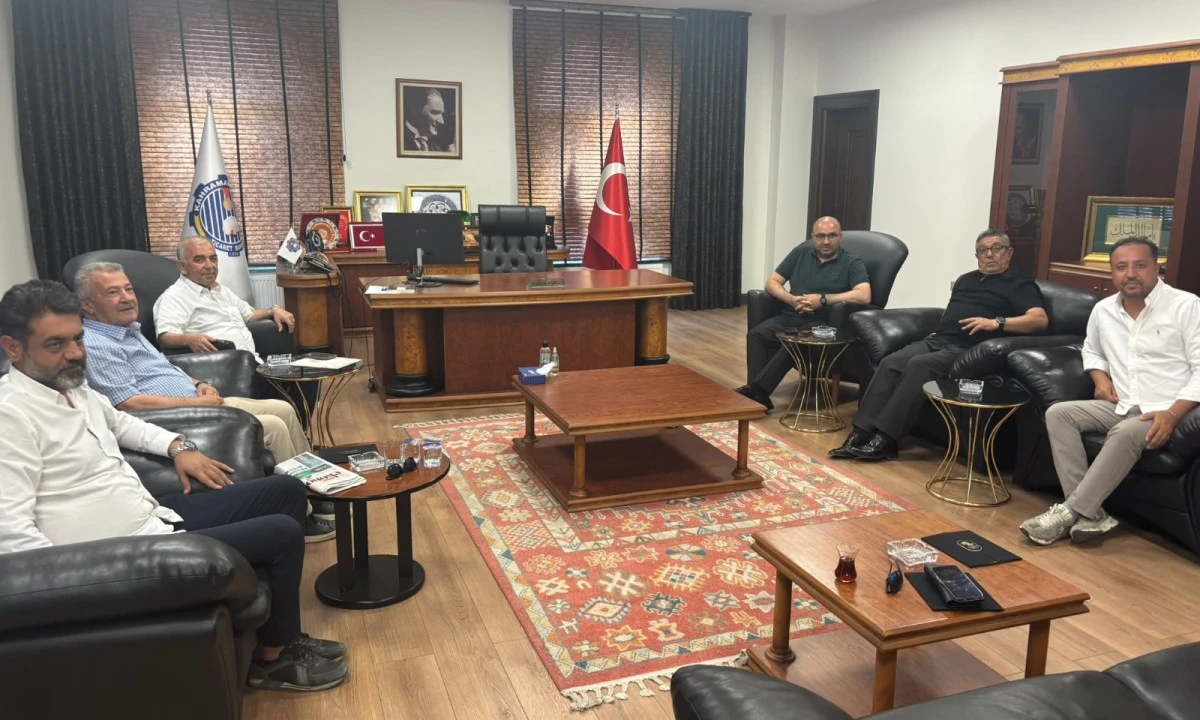 AK Parti Milletvekili Mehmet Şahin&rsquo;den Kahramanmaraş Ticaret Borsası&rsquo;na Ziyaret