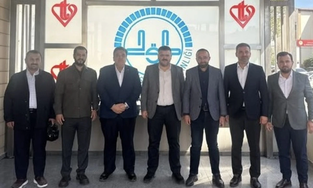 AK Parti&rsquo;den İl&ccedil;e M&uuml;ft&uuml;l&uuml;ğ&uuml;ne ve hafızlık kurslarına ziyaret