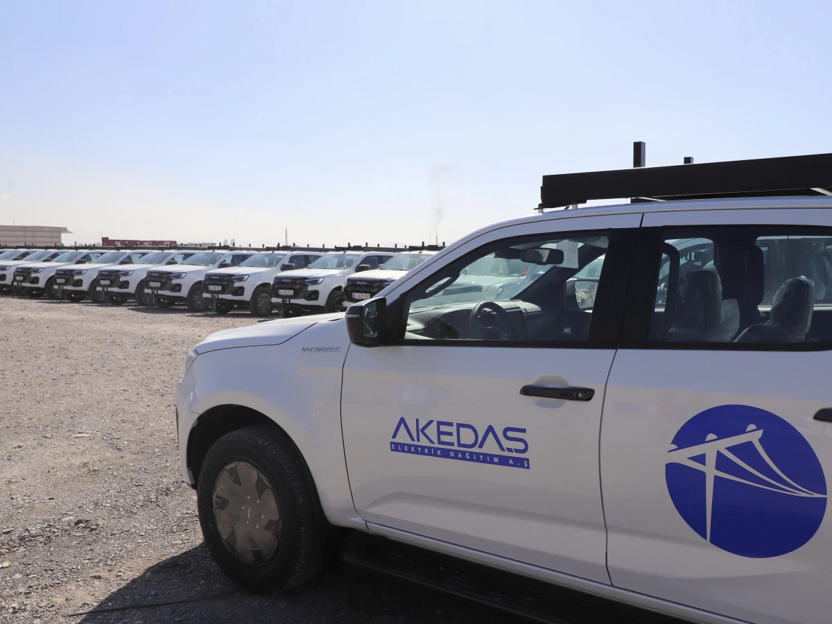 AKEDAŞ, 4x4 Arazi Araçları ile Araç Filosunu Güçlendiriyor