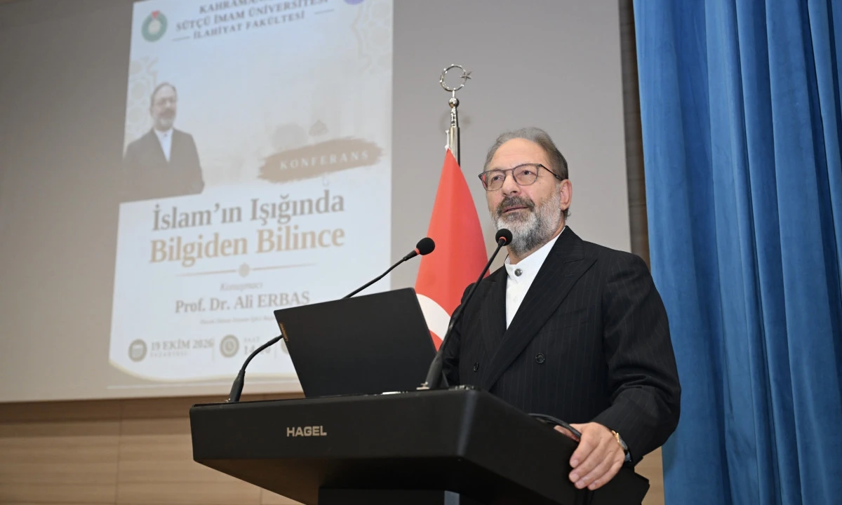 Ali Erbaş, KS&Uuml;&rsquo;de &ldquo;İslam&rsquo;ın Işığında Bilgiden Bilince&rdquo; Konferansı Verdi