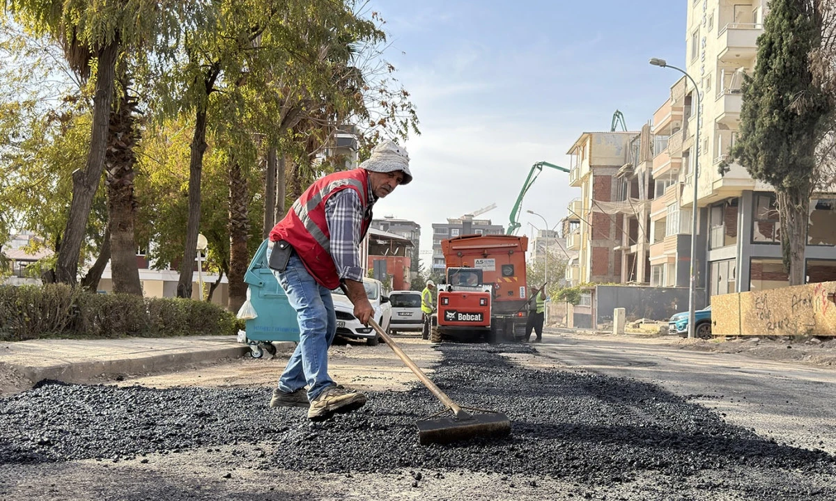Altyapısı Tamamlanan Yollarda Asfalt Mesaisi Sürüyor