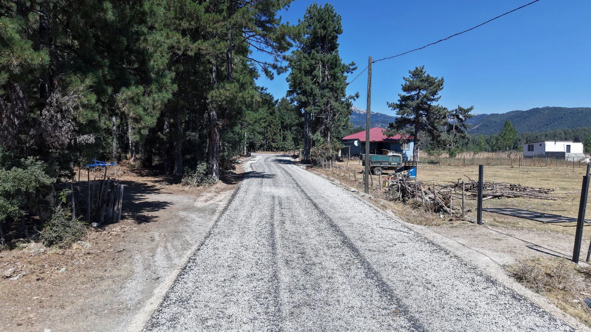 Andırın Kırsalına Büyükşehir Belediyesi’nden 7 Milyonluk Yol Yatırımı