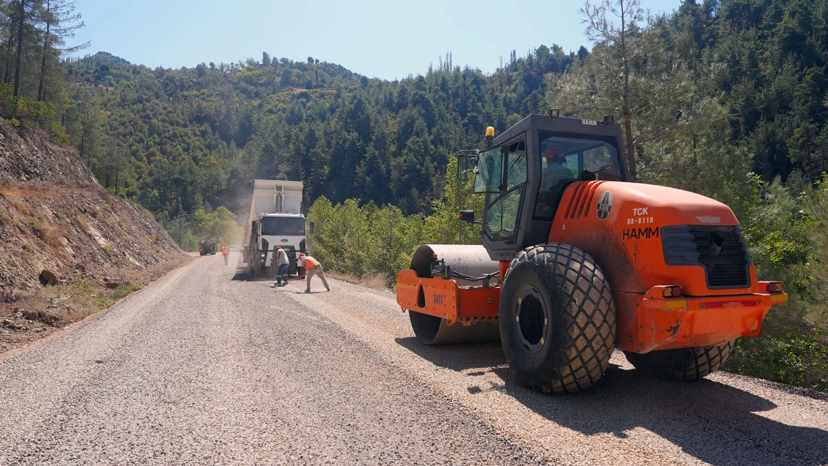 Andırın–Şehir Merkezi Arası 20 Kilometre Kısalıyor: Karasu Yolunda Asfalt Tamamlanıyor