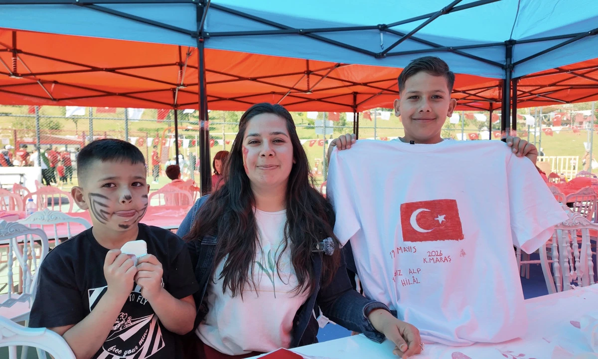 Anne ve &Ccedil;ocuklar, 19 Mayıs&rsquo;ta Bayrak Temalı Etkinlikte Buluştu
