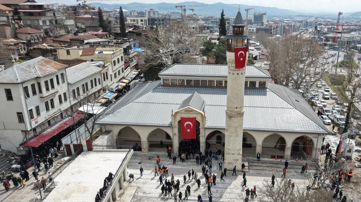 Asırlık Miras Yeniden Ayağa Kalktı: Ulu Camii ve Boğazkesen Camii İbadete A&ccedil;ıldı