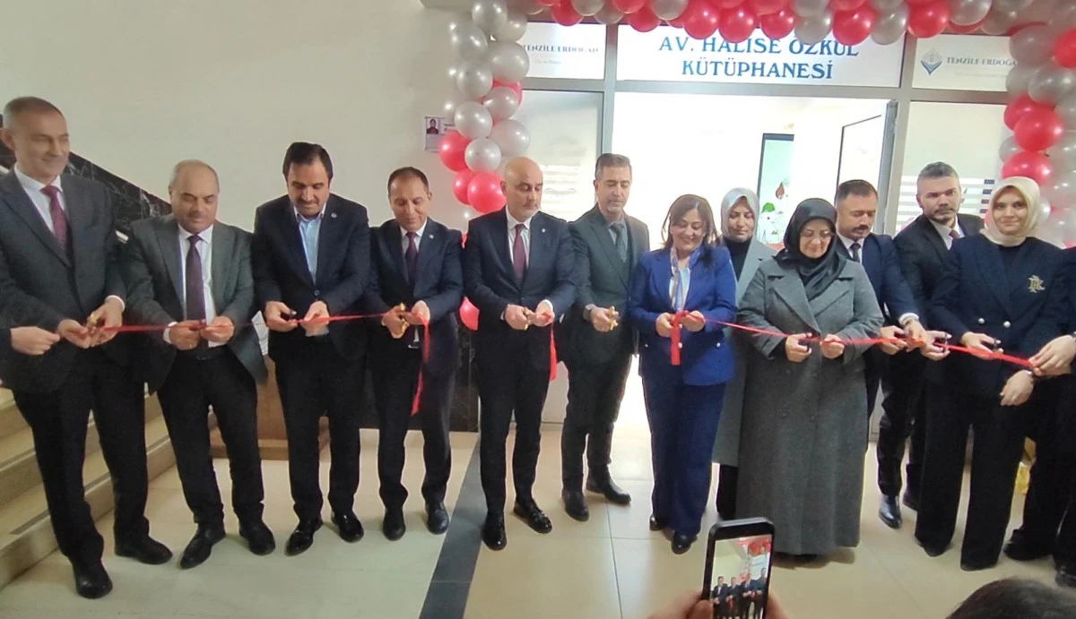 Av. Halise &Ouml;zkul&rsquo;un anısı Tenzile Erdoğan Kız AİHL&rsquo;de yaşatılıyor