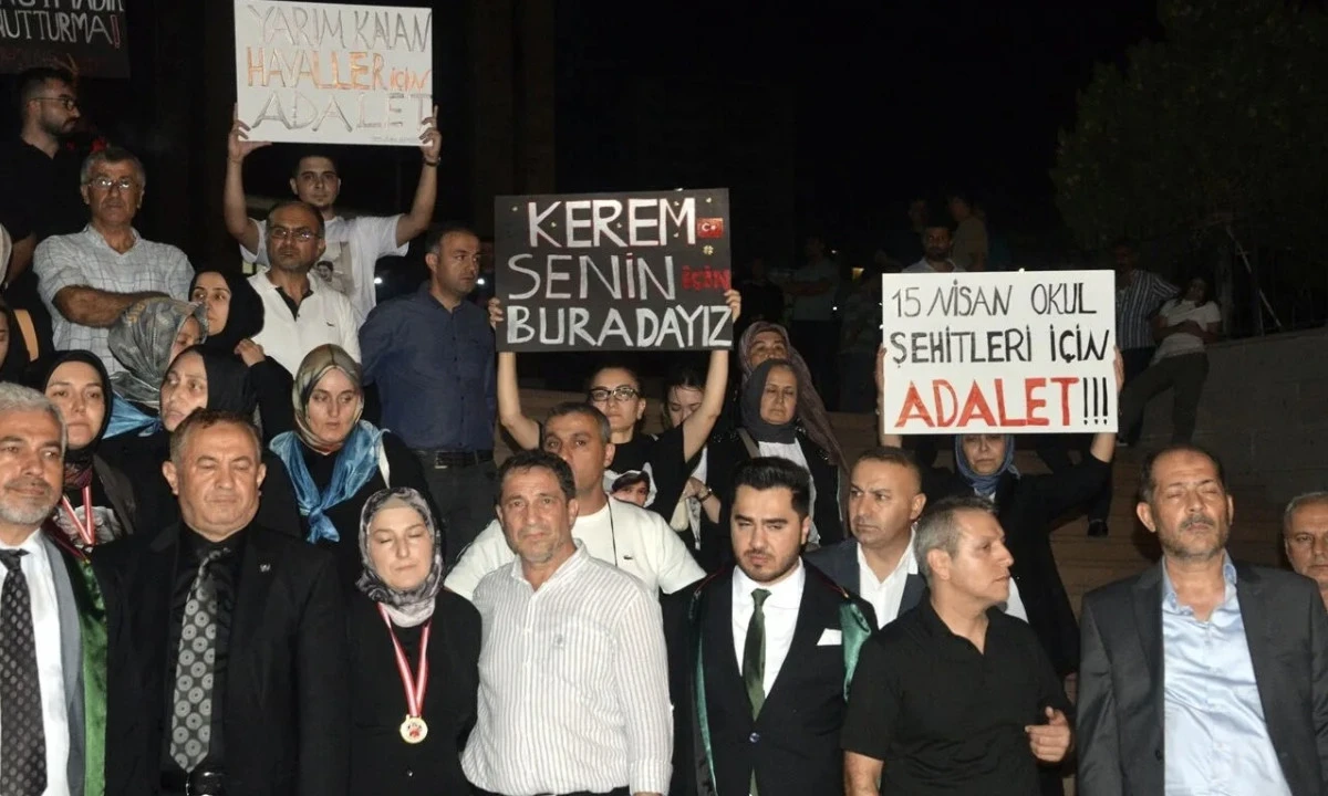 Ayser &Ccedil;alık Ortaokulu Davasında &Ccedil;arpıcı Tanıklıklar: Anne Tahliye Edildi, Baba Tutuklu Kaldı
