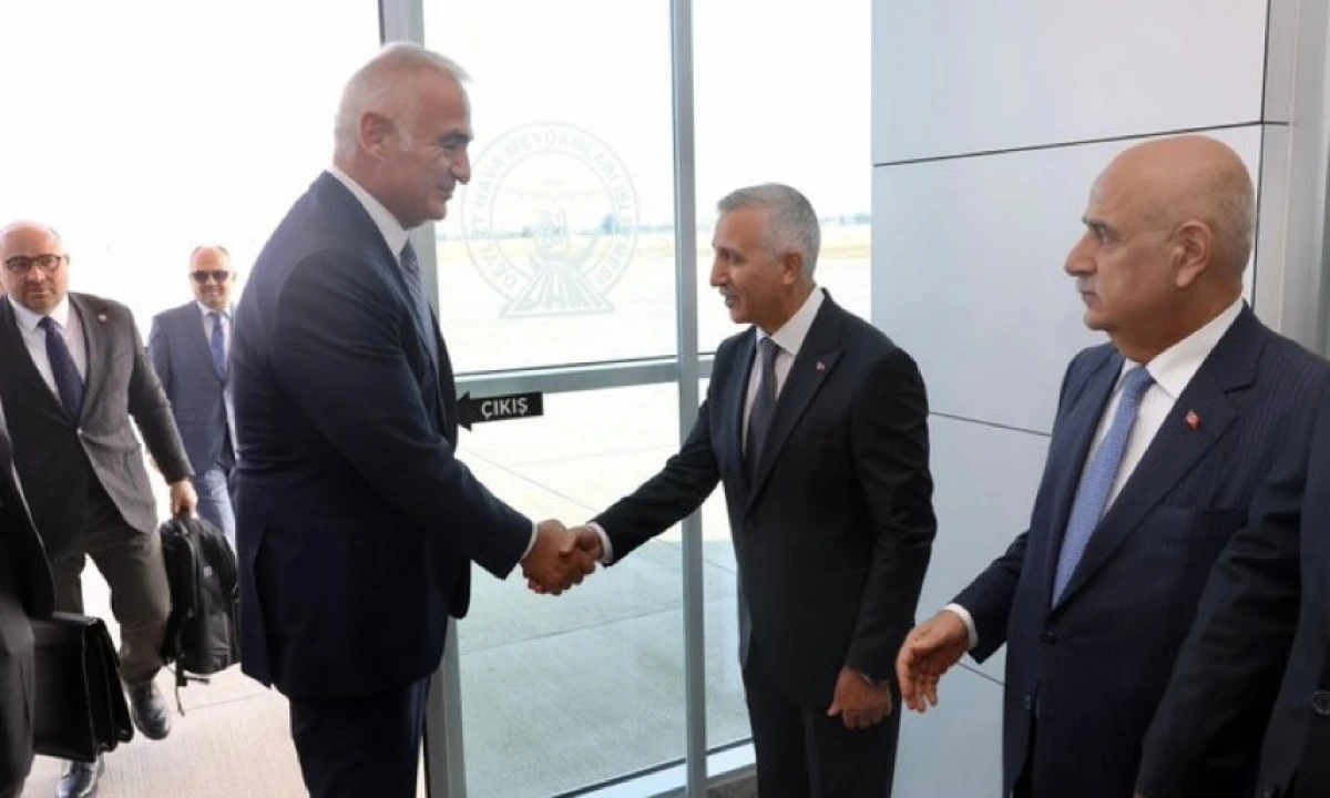 Bakan Ersoy Kahramanmaraş Valiliğini Ziyaret Etti