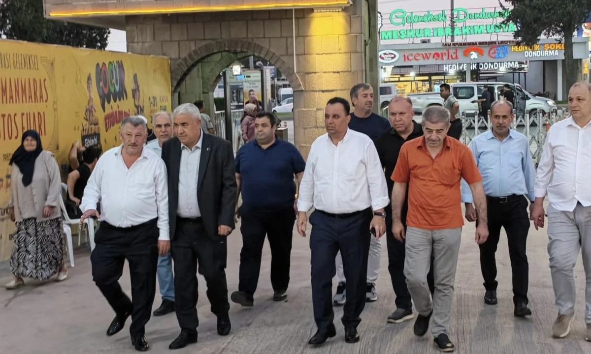 Başkan Ahmet Kuybu&rsquo;dan Ağustos Fuarı Esnafına Yakın İlgi