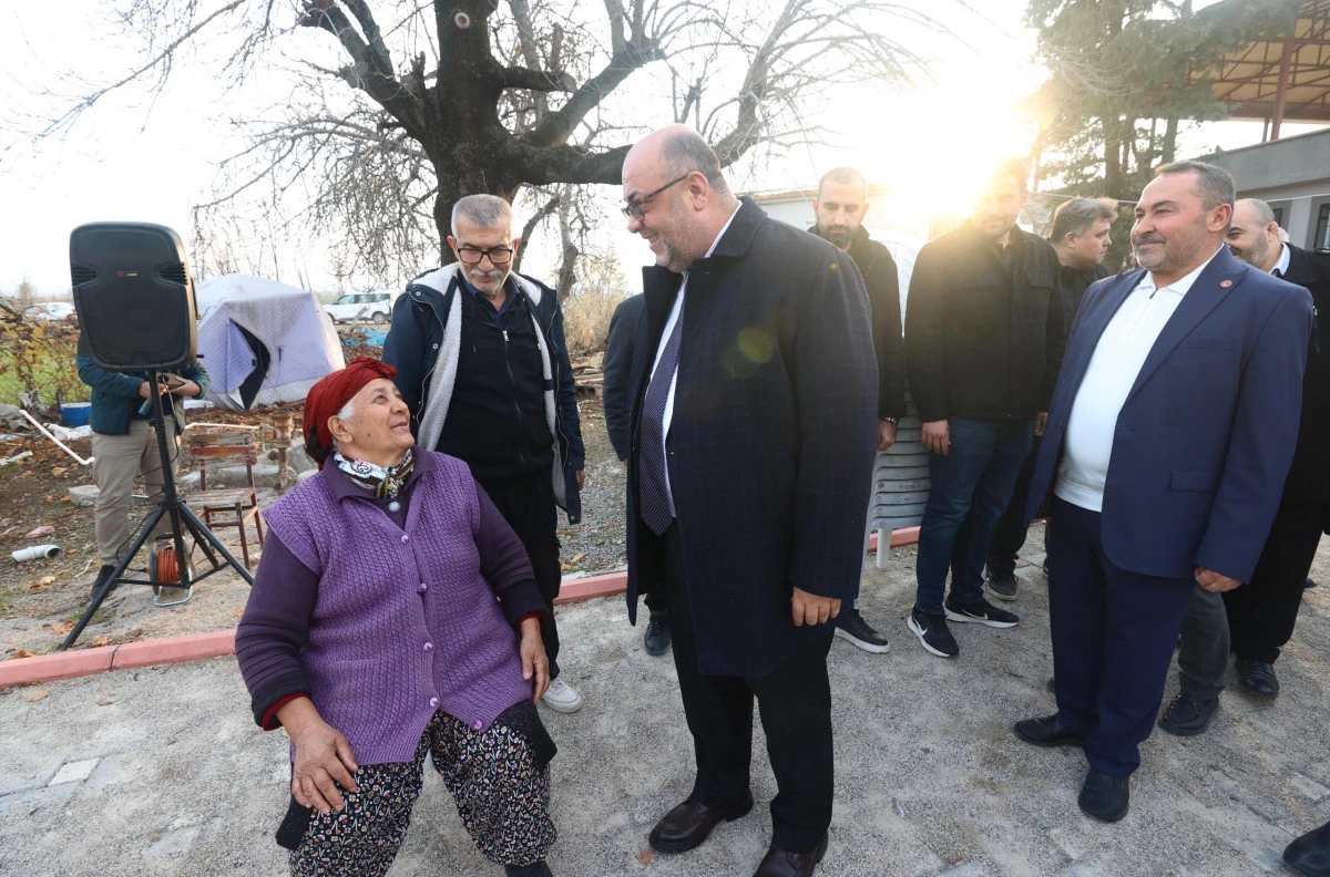 Başkan Akpınar 74. Mahalle Toplantısını Navruzlu Mahallesi&rsquo;nde Ger&ccedil;ekleştirdi