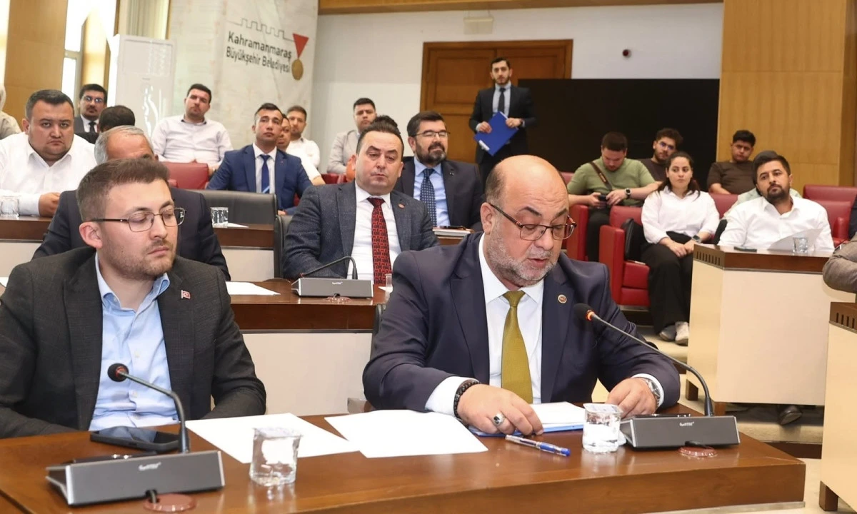 Başkan Akpınar&rsquo;dan Doğu Gelişim Planı &Ccedil;ağrısı: &ldquo;Bu Şehir Bir Kez Daha Ge&ccedil; Kalmayı Kaldırmaz&rdquo;