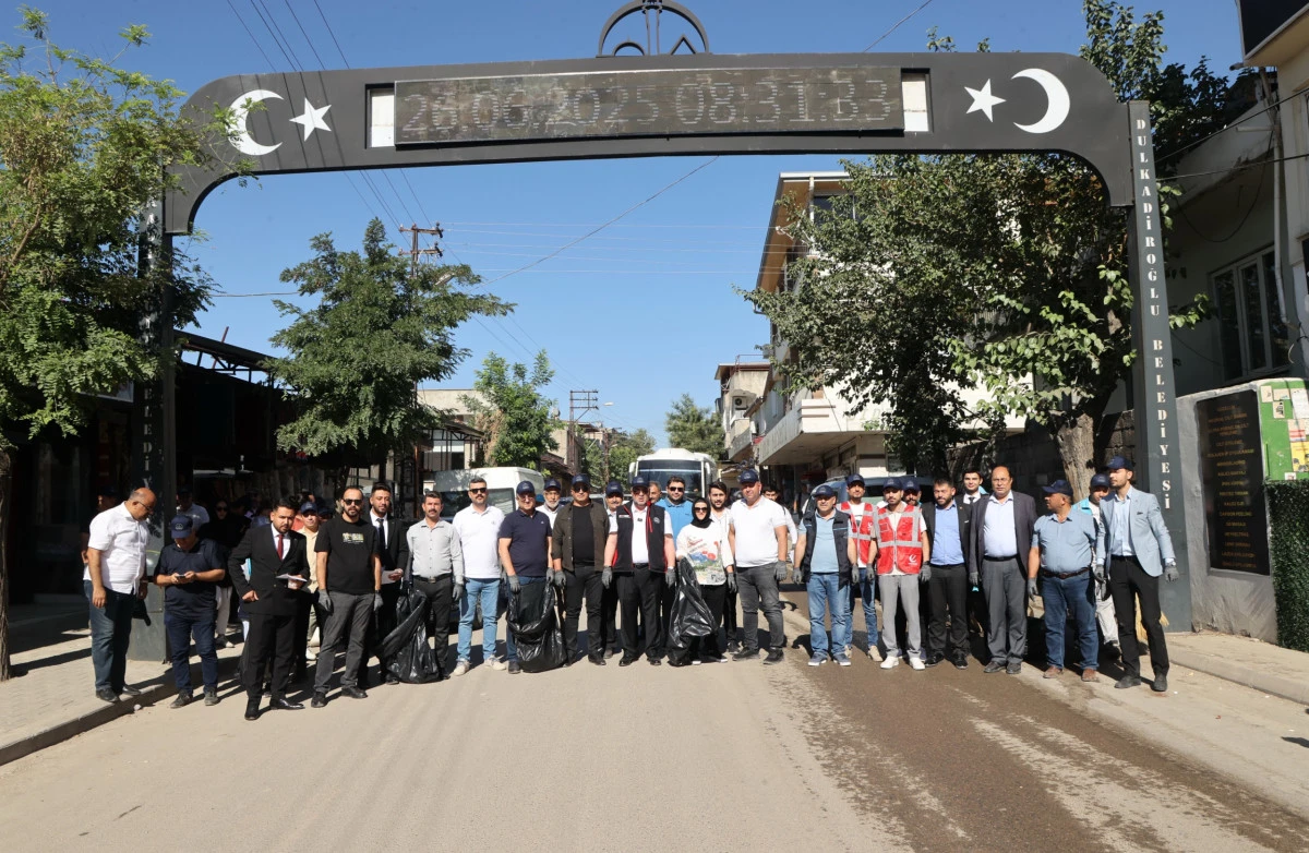 Başkan Akpınar’la Dulkadiroğlu’nda Temizlik Seferberliği Başladı