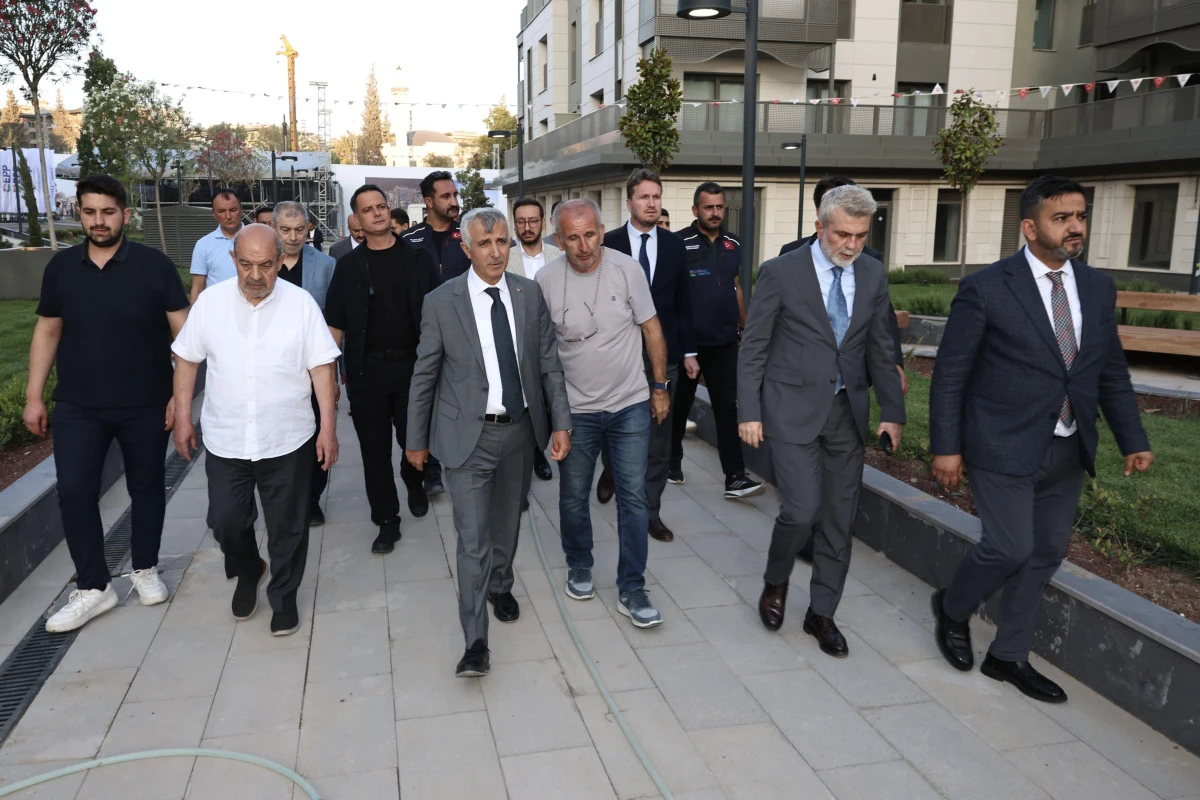 Başkan Görgel, Azerbaycan Mahallesi’nde Yürütülen Çalışmaları İnceledi