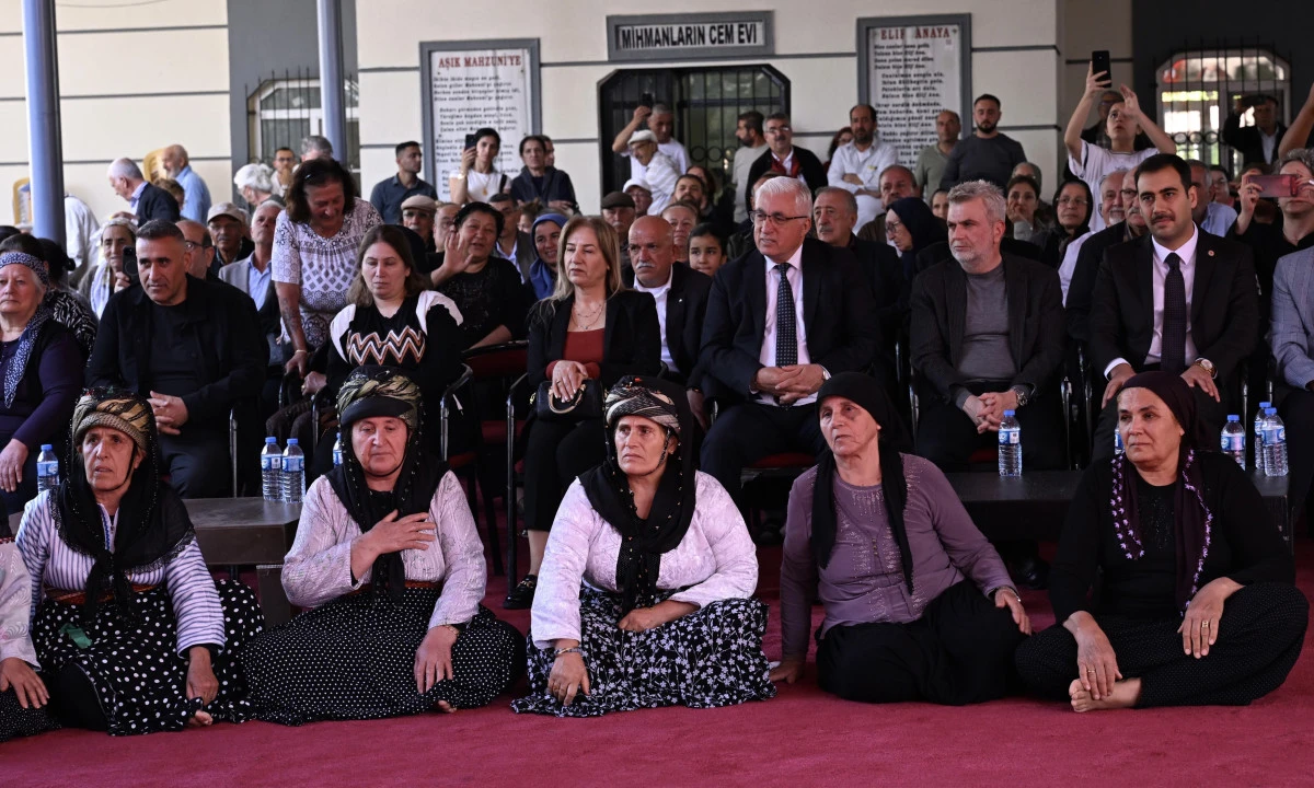 Başkan G&ouml;rgel, Elif Ana&rsquo;yı Anma Programına Katıldı
