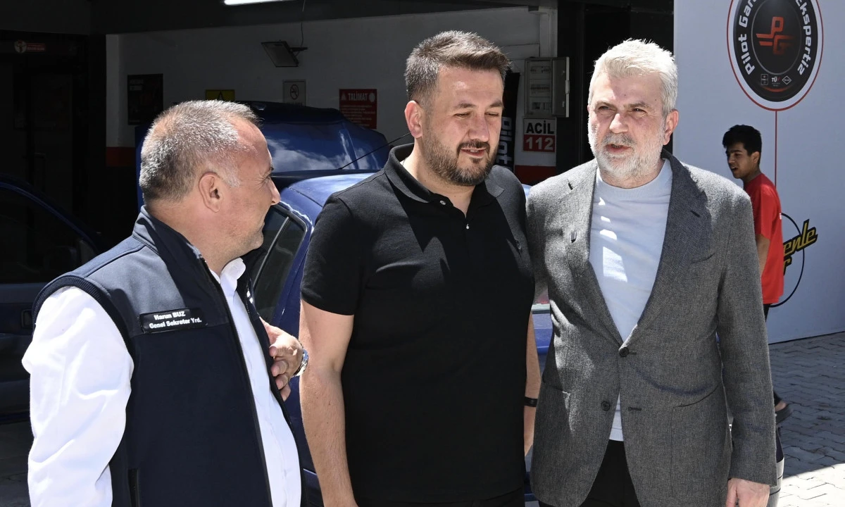 Başkan G&ouml;rgel: &ldquo;Şehir Tarihinin En B&uuml;y&uuml;k Asfalt Seferberliğine Start Verdik&rdquo;
