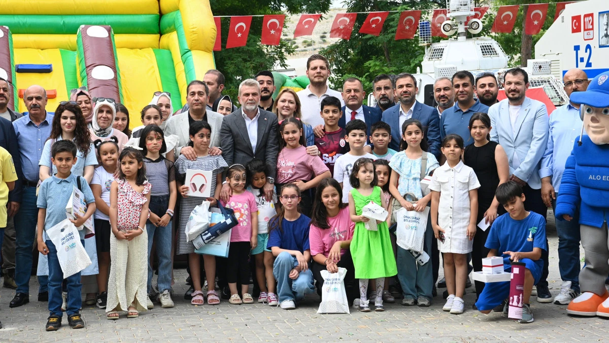 Başkan Görgel, şehit ve gazi çocuklarının karne heyecanına ortak oldu