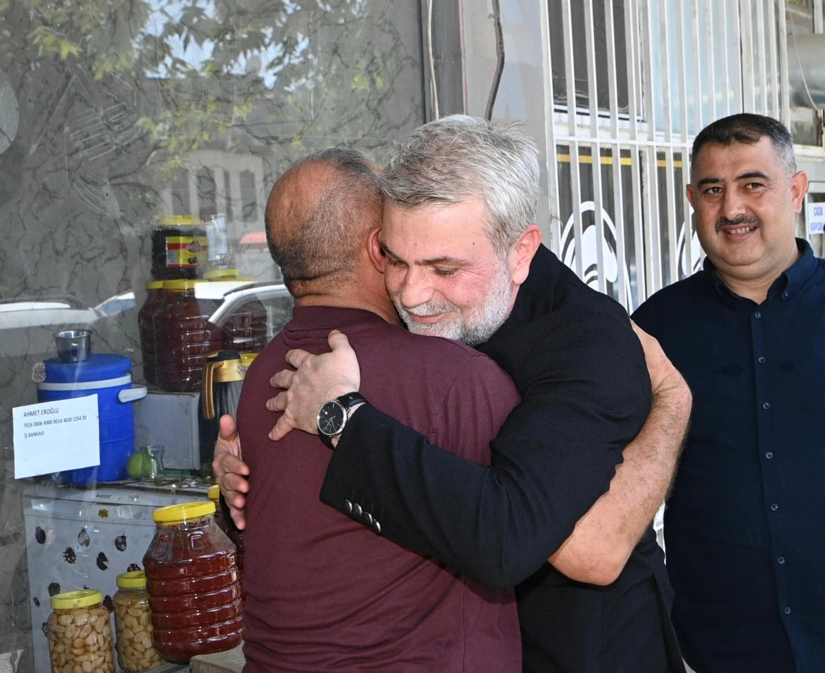 Başkan G&ouml;rgel&rsquo;den g&ouml;n&uuml;llere su serpen alt yapı &ccedil;alışmaları a&ccedil;ıklaması