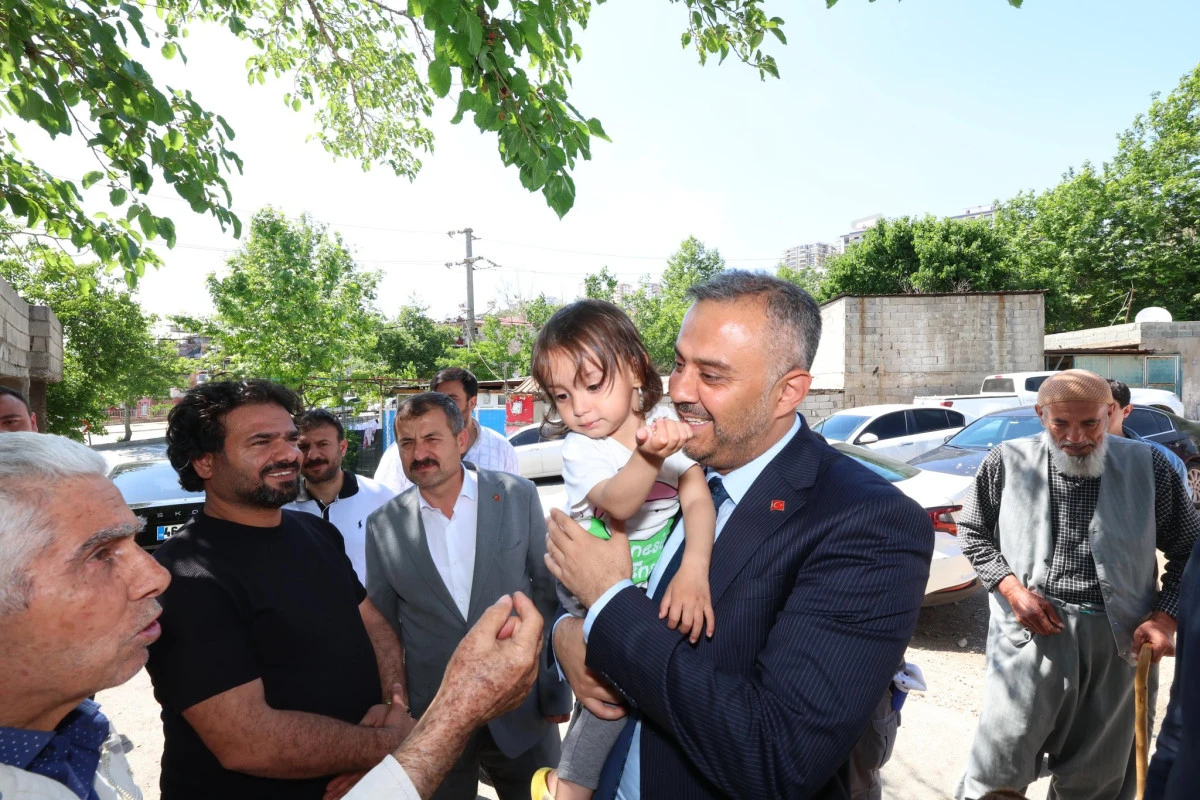 Başkan Hanifi Toptaş Mevlana Mahallesi’nde Vatandaşlarla Buluştu