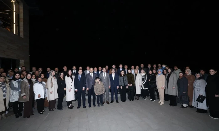 Başkan Toptaş, AK Parti Onikişubat teşkilatı ile iftar sofrasında buluştu