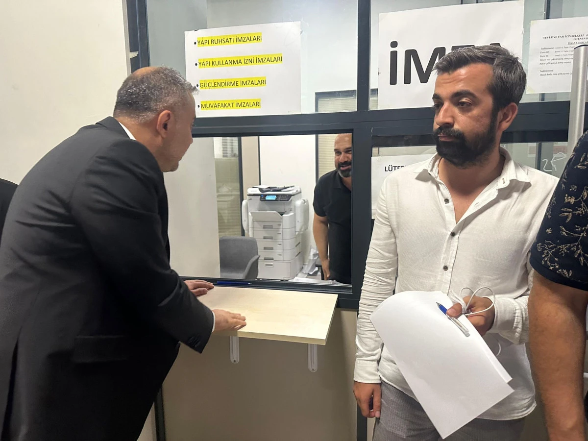 Başkan Toptaş’tan Gece Mesaisi: “Şehrimizin Geleceğini Birlikte İnşa Edeceğiz”