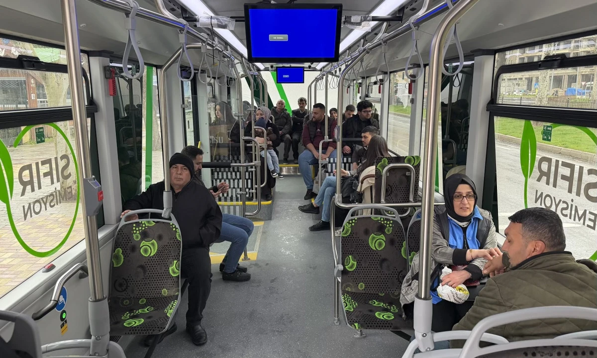 Bayramda &Uuml;cretsiz Ulaşım Hizmetinden 3 G&uuml;nde 16 Bin 740 Kişi Faydalandı