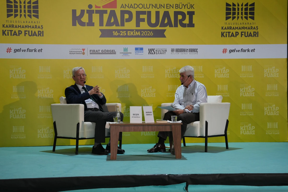 Beşir Ayvazoğlu, B&uuml;y&uuml;kşehir&rsquo;in Kitap Fuarı&rsquo;nda edebiyatı anlattı