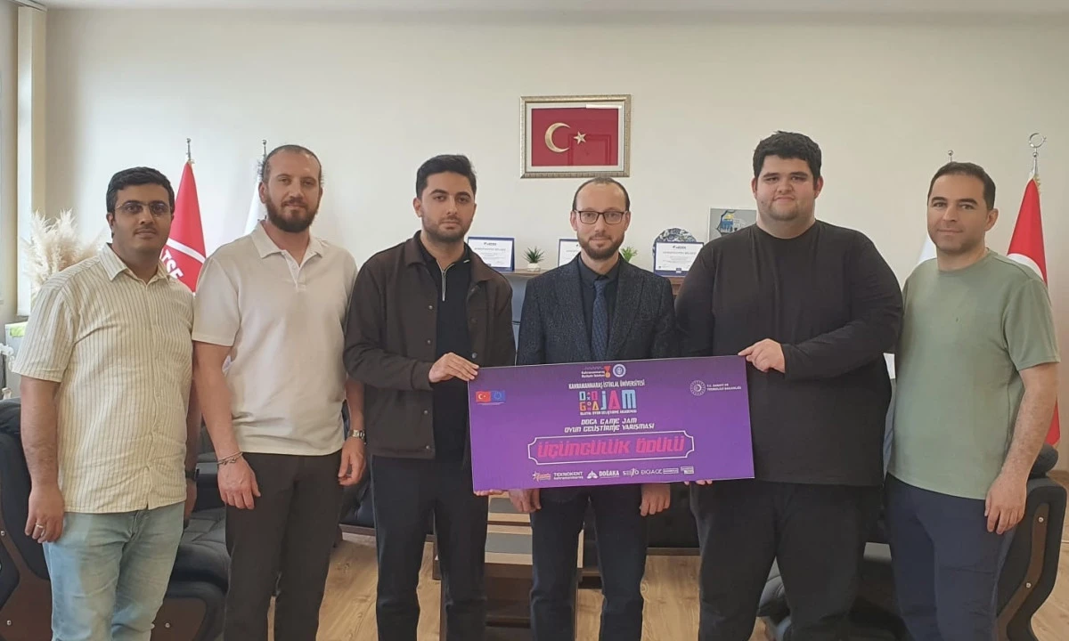 Bilgisayar Programcılığı Programı &Ouml;ğrencilerimizden B&uuml;y&uuml;k Başarı