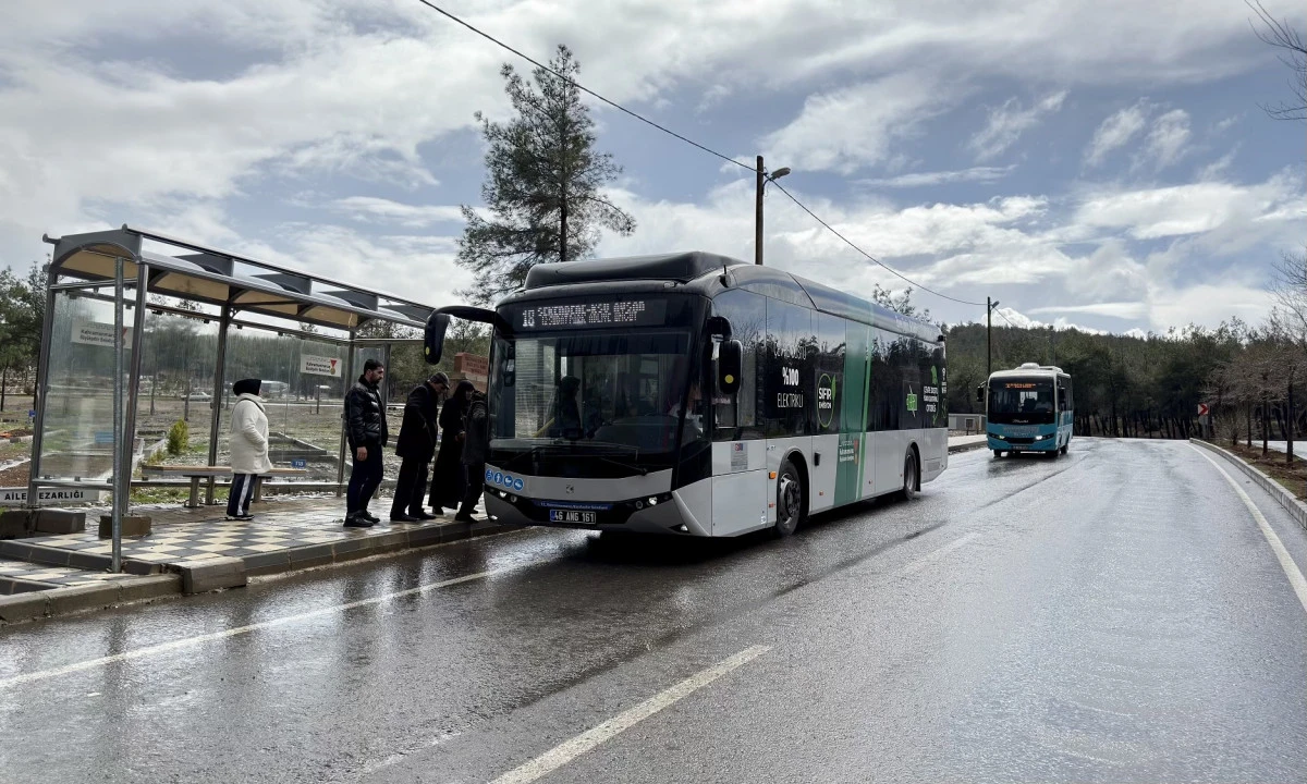 B&uuml;y&uuml;kşehir, Bayramda MezarlıkZiyaretlerini Ulaşım Desteğiyle Kolaylaştırdı