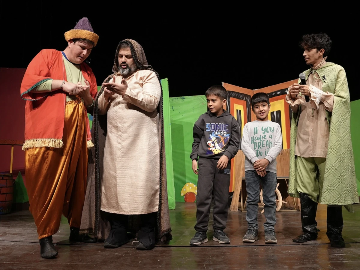 B&uuml;y&uuml;kşehir, &Ccedil;ocuklara Hafta Sonu Tiyatro Ş&ouml;leni Yaşattı