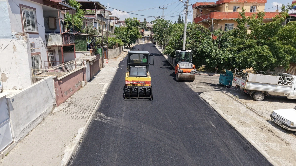 B&uuml;y&uuml;kşehir, Dulkadiroğlu Haydarbey Caddesini Sıcak Asfaltla Buluşturuyor