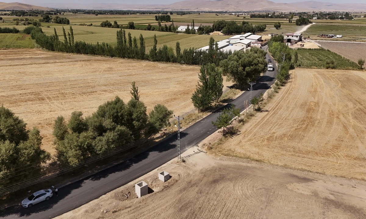 B&uuml;y&uuml;kşehir, Elbistan&rsquo;da Bir Yol Yatırımını Daha Tamamladı