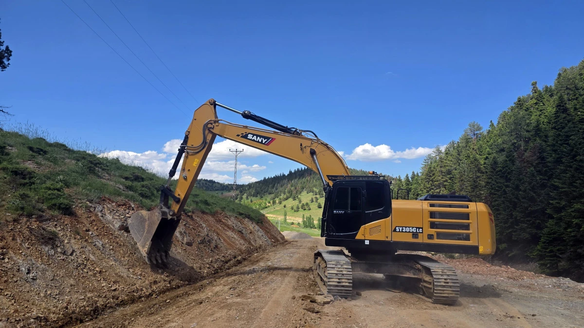 B&uuml;y&uuml;kşehir, G&ouml;ksun&rsquo;da Yol Yatırımlarını Artırarak S&uuml;rd&uuml;r&uuml;yor
