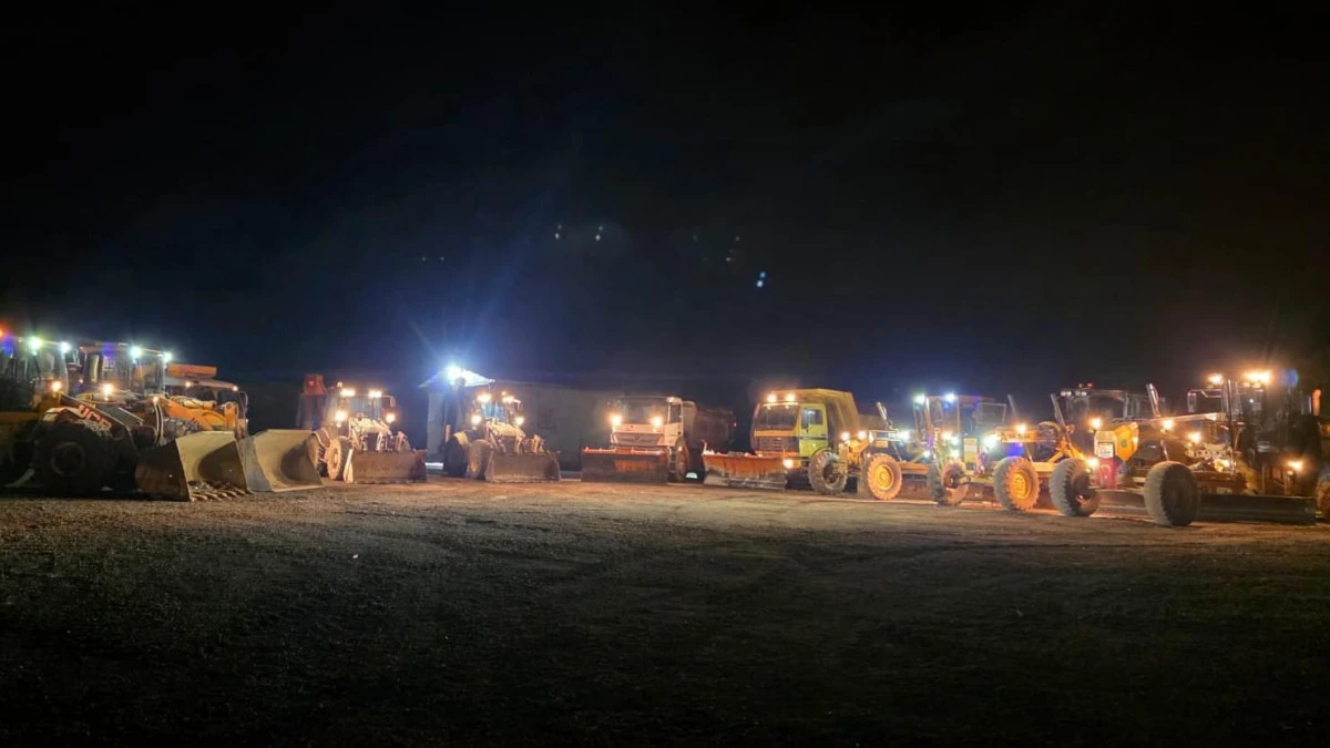 B&uuml;y&uuml;kşehir, Kar Yağışı &Ouml;ncesi Sahada Yerini Aldı
