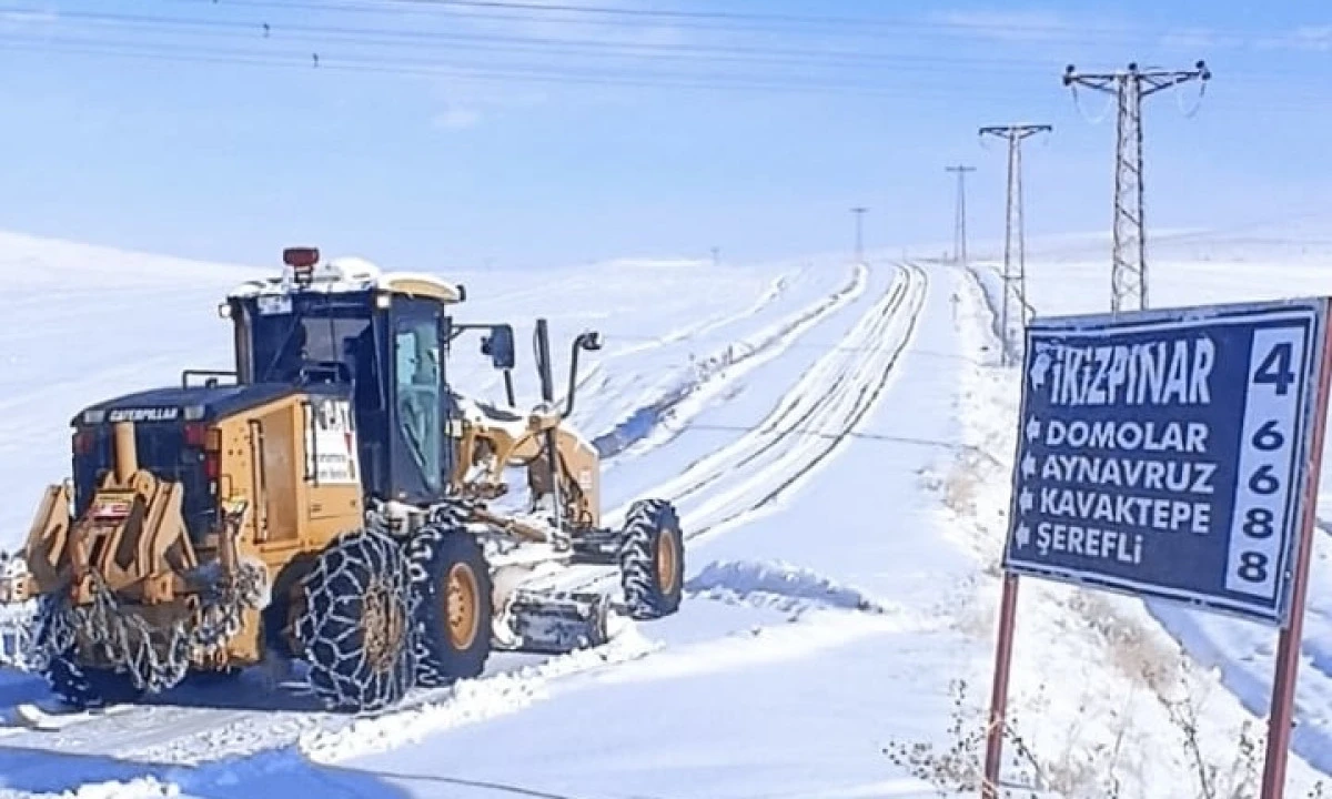 B&uuml;y&uuml;kşehir, Kuzey İl&ccedil;elerde 48 Ara&ccedil;la Karla M&uuml;cadelesini S&uuml;rd&uuml;r&uuml;yor