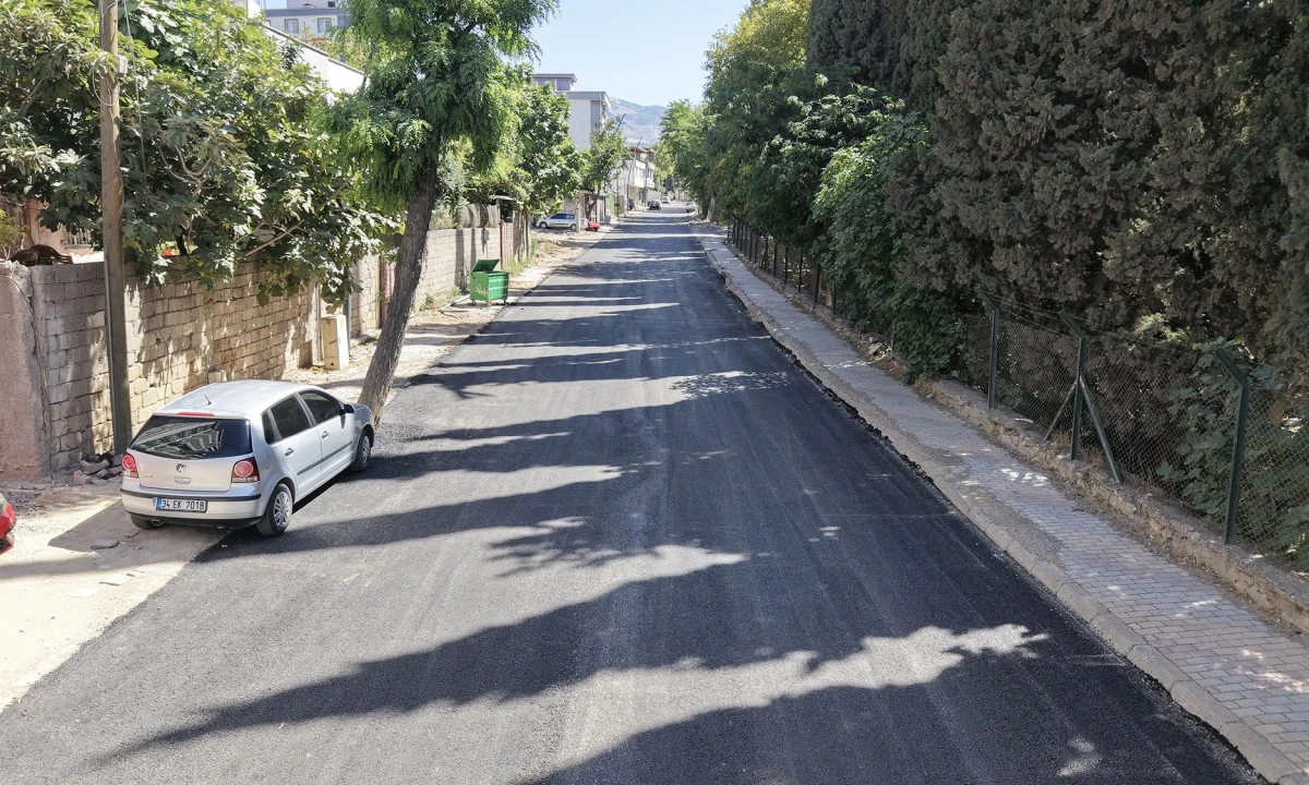 B&uuml;y&uuml;kşehir, M&uuml;kremin Halil Caddesi&rsquo;nde İlk Etabı Tamamladı