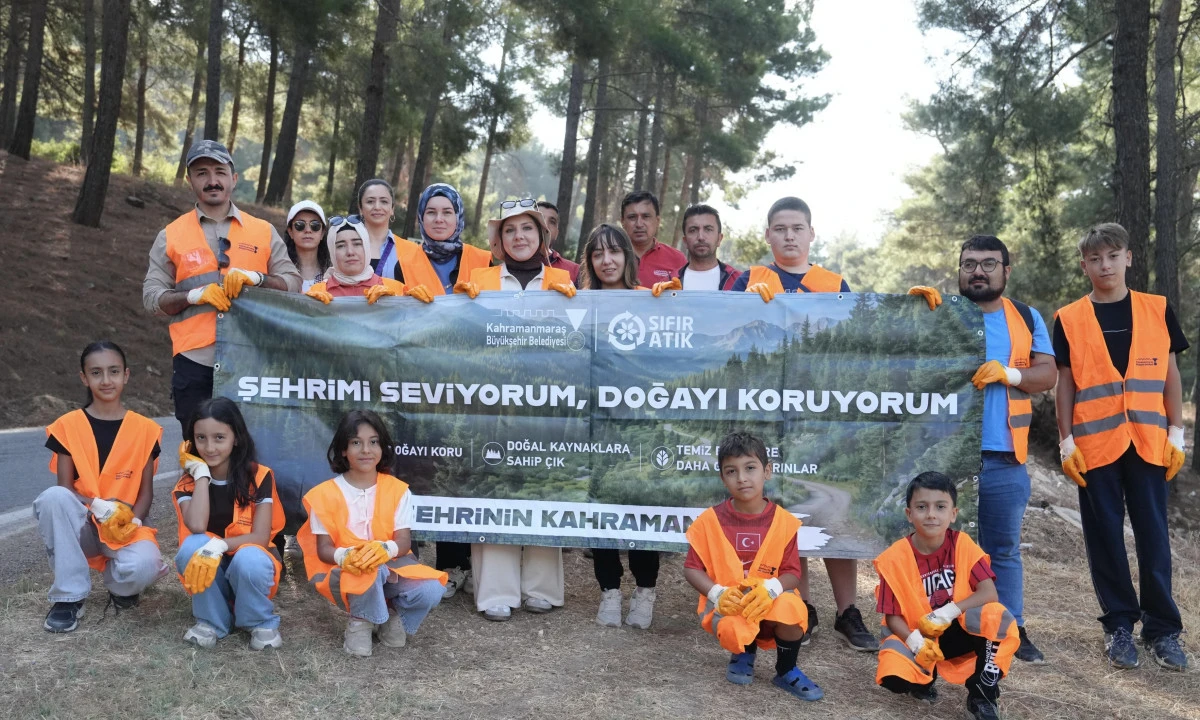B&uuml;y&uuml;kşehir ve &Ccedil;evre G&ouml;n&uuml;ll&uuml;leri Doğa İ&ccedil;in El Ele