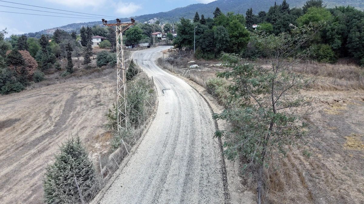 Büyükşehir’den Andırın Kırsalında Konforlu Yol Atağı