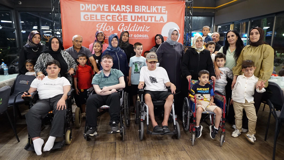 B&uuml;y&uuml;kşehir&rsquo;den DMD Farkındalık G&uuml;n&uuml;&rsquo;nde anlamlı buluşma