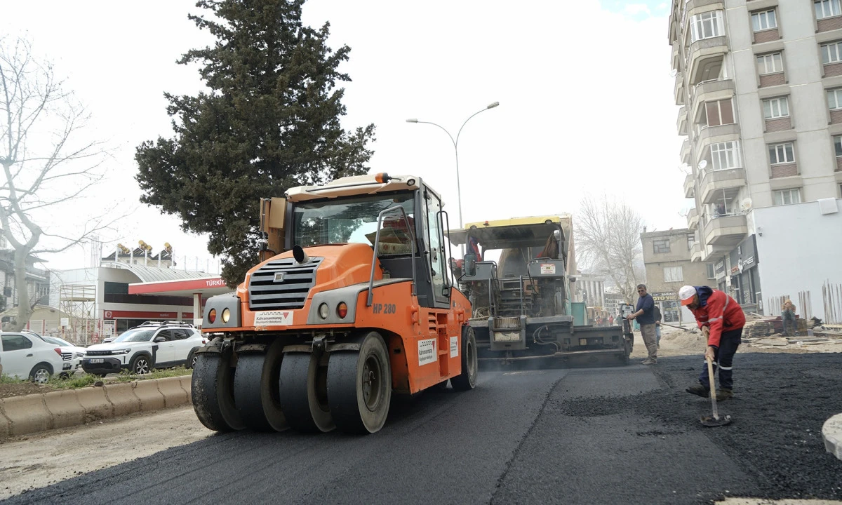 B&uuml;y&uuml;kşehir&rsquo;den Kuddusi Baba ve Trabzon Bulvarlarında Asfalt &Ccedil;alışması 
