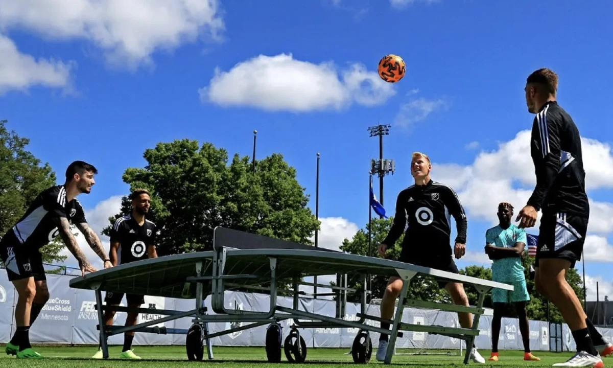 B&uuml;y&uuml;kşehir&rsquo;den Uluslararası Spor Hamlesi;  &ldquo;Teqball&rsquo;la Aktif Toplum&rdquo; Projesi Hayata Ge&ccedil;iyor