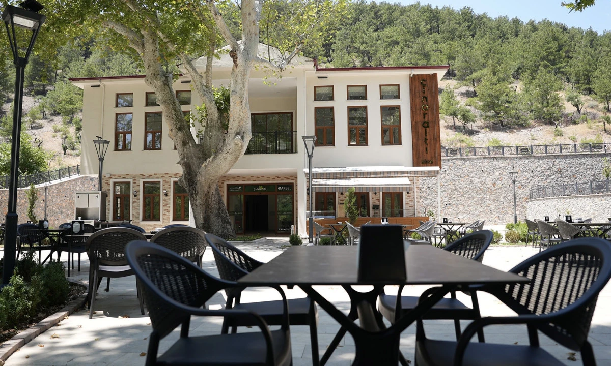 B&uuml;y&uuml;kşehir&rsquo;in &Ccedil;ınaraltı &Ccedil;ay Bah&ccedil;esi, Hizmete A&ccedil;ılıyor