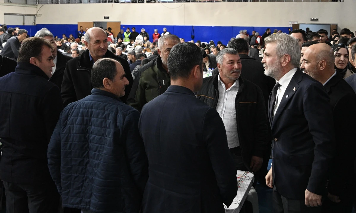 B&uuml;y&uuml;kşehir&rsquo;in G&ouml;n&uuml;l Sofrası T&uuml;rkoğlu&rsquo;nda Kuruldu