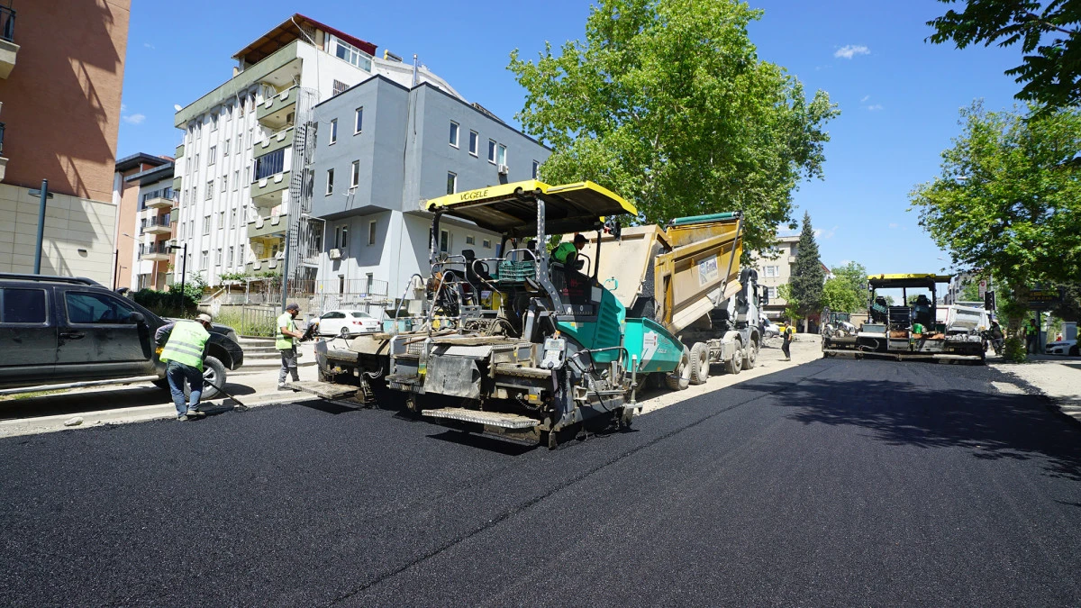 Cahit Zarifoğlu Caddesi Yeni Y&uuml;z&uuml;ne Kavuşuyor