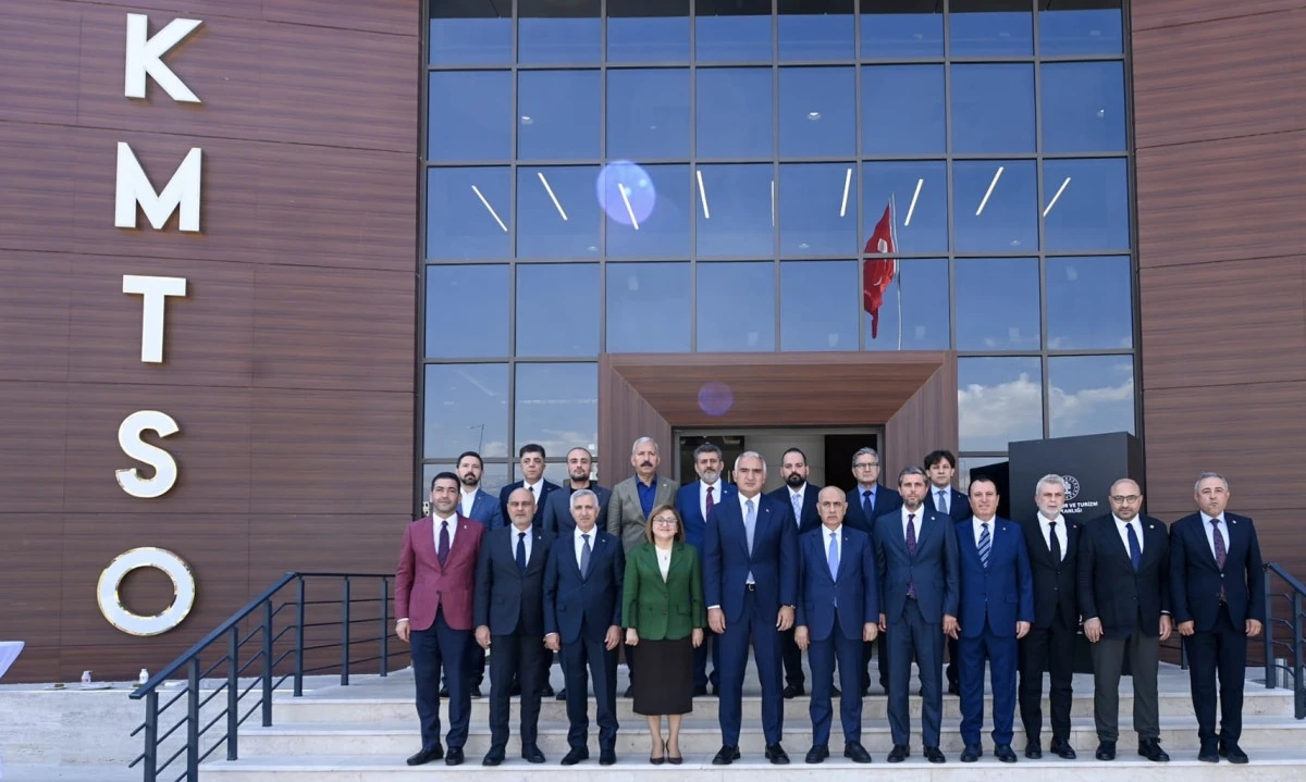 Deprem B&ouml;lgesinin 11 İli, Bakan Ersoy&rsquo;un Katılımıyla KMTSO&rsquo;da Buluştu