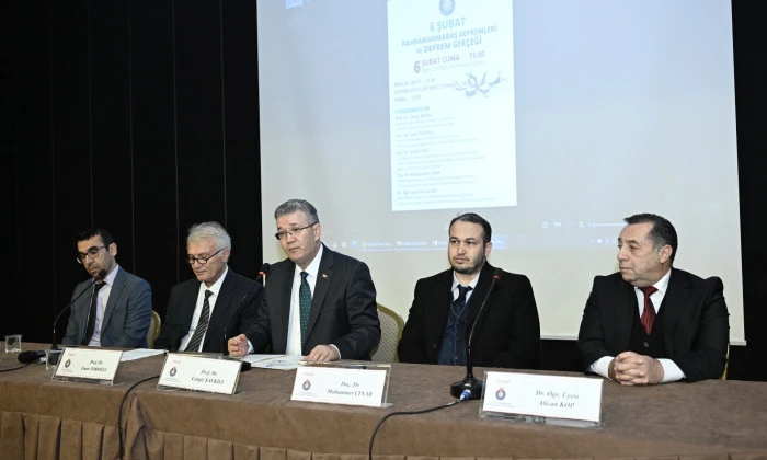 Deprem Ger&ccedil;eği Bilimsel Perspektifle Ele Alındı